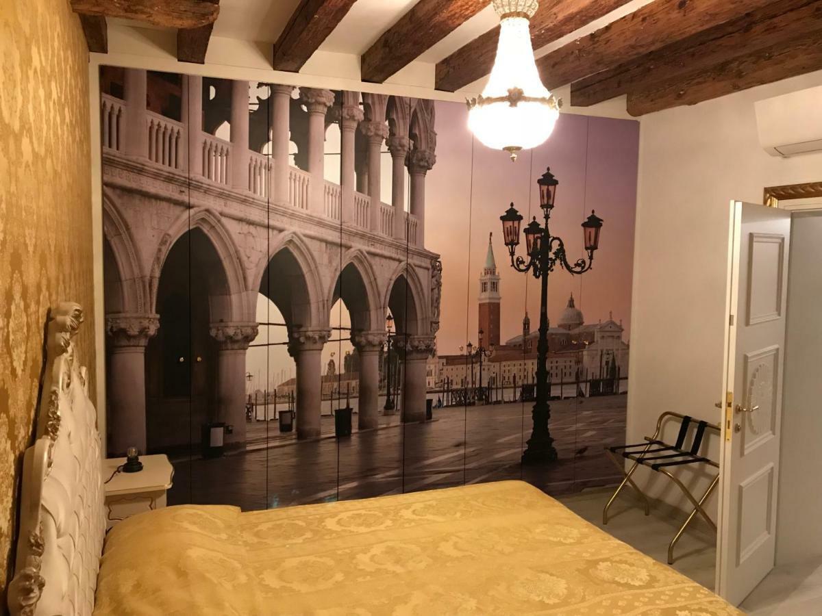 La Residenza Di Carlo Close To Piazza San Marco Appartamento